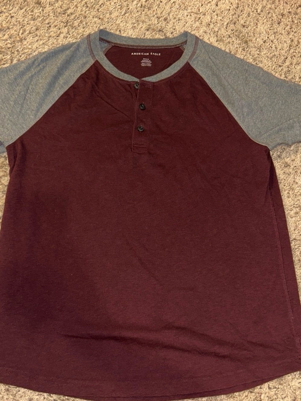 American Eagle Outfitters Maroon and Gray Short-Sleeve Henley Raglan